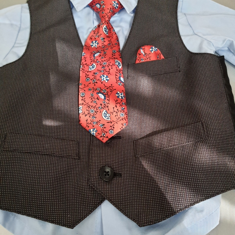 Perry Ellis 4piece kid set